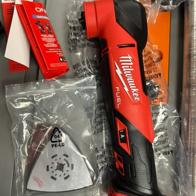 MILWAUKEE M18 FUEL 18V Lithium-Ion Cordless Brushless Oscillating Multi-Tool (NO BATTERY)