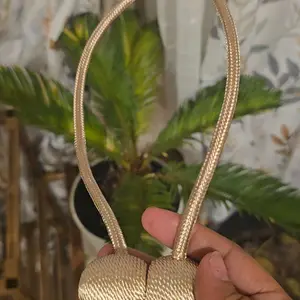 Magnetic Curtain Tieback, 2 Counts Modern & Simple Curtain Tiebacks, Window Curtain Tieback, Home Decor for Living Room & Bedroom, Window Decoration Supplies #GLOBAL PICKS