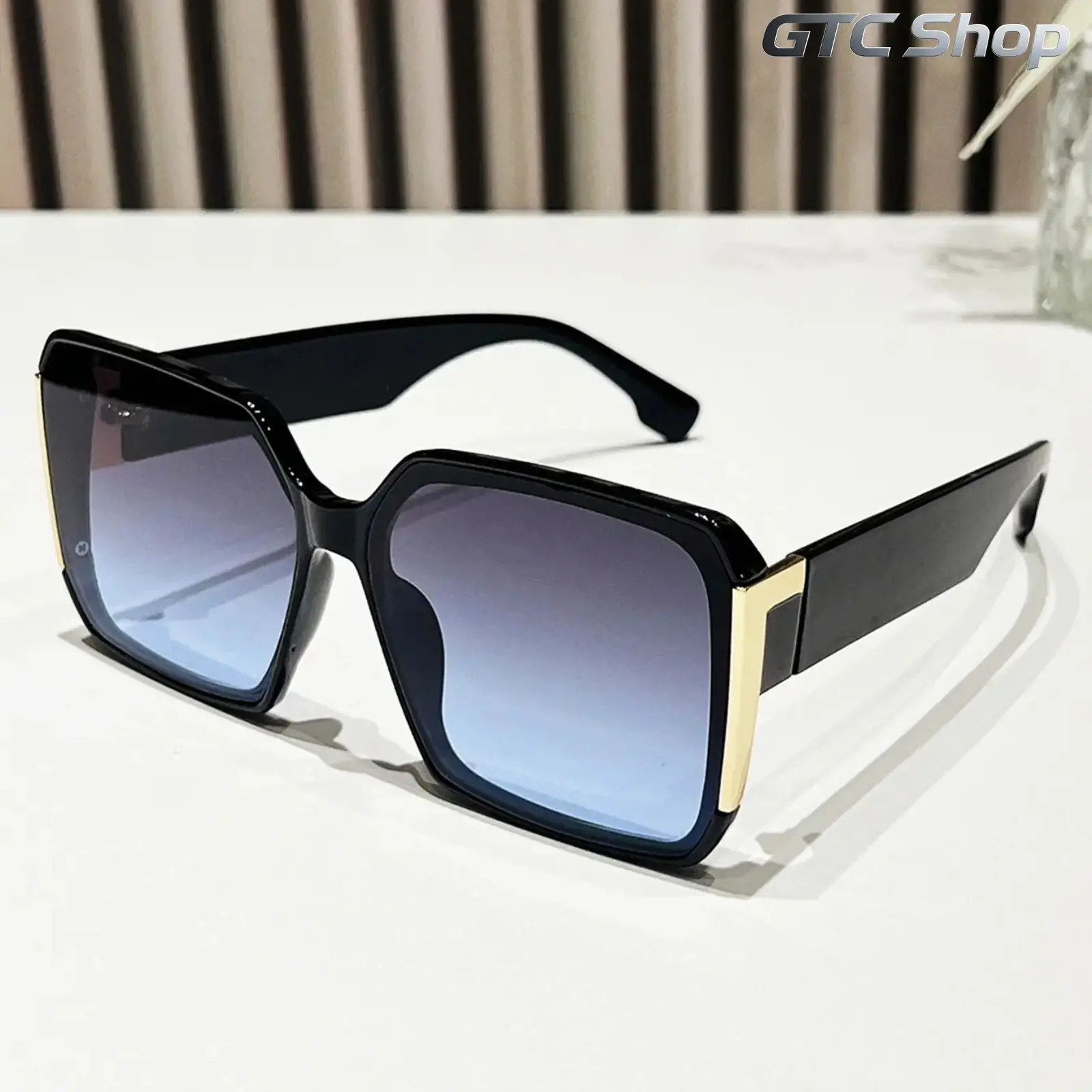 Unisex Square Frame Sunglasses With Ombre Tinted Lens, Trendy Casual Fashion Eyewear, Stylish Accessories For Daily Life & Outdoor Activities #summervibes
