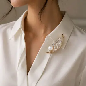 ladies brooch
