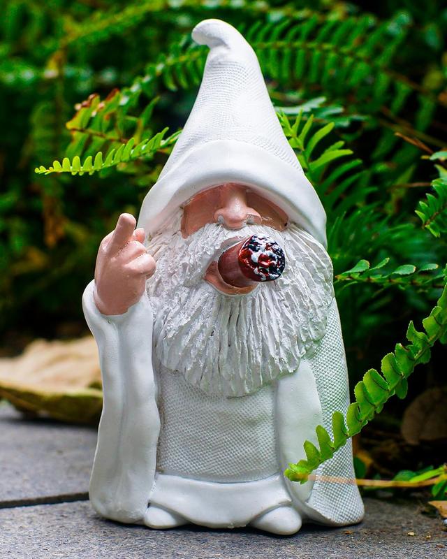 Funny Garden Gnomes, 5.9 Inch Pipe Garden Gnome, Naughty Gnomes Decorations for Home Outdoor Patio Lawn Yard Garden Statues Decor Halloween Housewarming Easter for Man