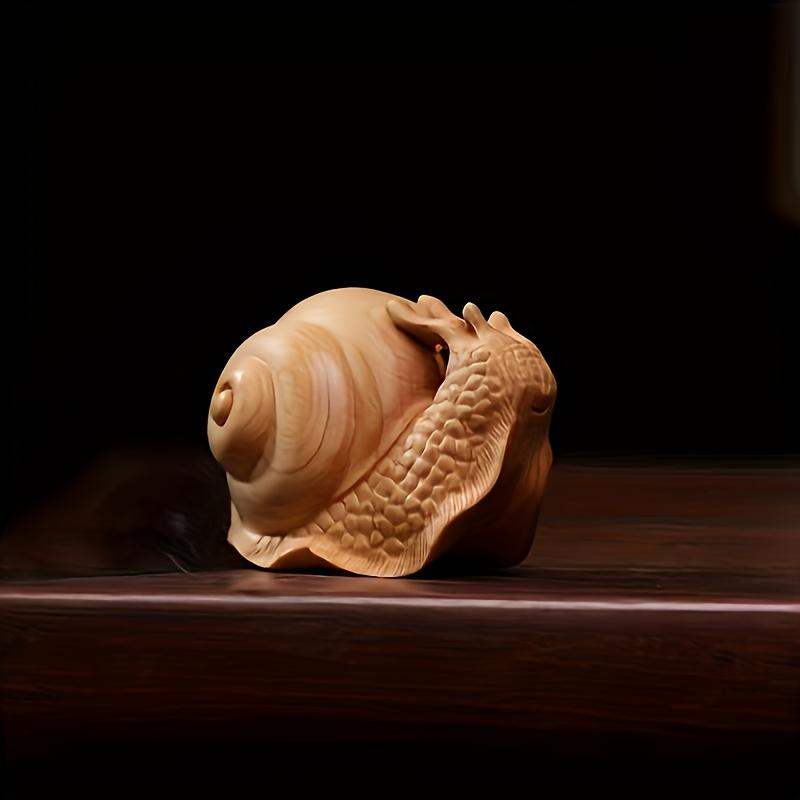 2Pcs Wooden Snail Figurines, Hand Carved Snail Statues, Cute Animal Decor Gift for Home Office Desk