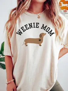WEENIE MOM Dachshund Graphic Fitted Spring Round Neck T-Shirt - Cute Pet Mom Gift Casual Lady Tee Womenswear Casual Everyday Top