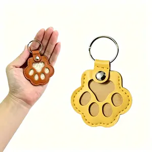 Cat Paw-Dog Paw Print PU Leather Keychain Pendant, Pet Memorial Accessory with Soft Wear-Resistant High-Quality PU Leather, Neat Edge Stitching, Refined Texture, Deformation & Color-Fade Resistant Cutout