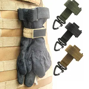 Multi-functional rope carabiner clip with adjustable nylon hanging buckle, anti-loss climbing safety clip, suitable for outdoor activities; a versatile and durable tool.