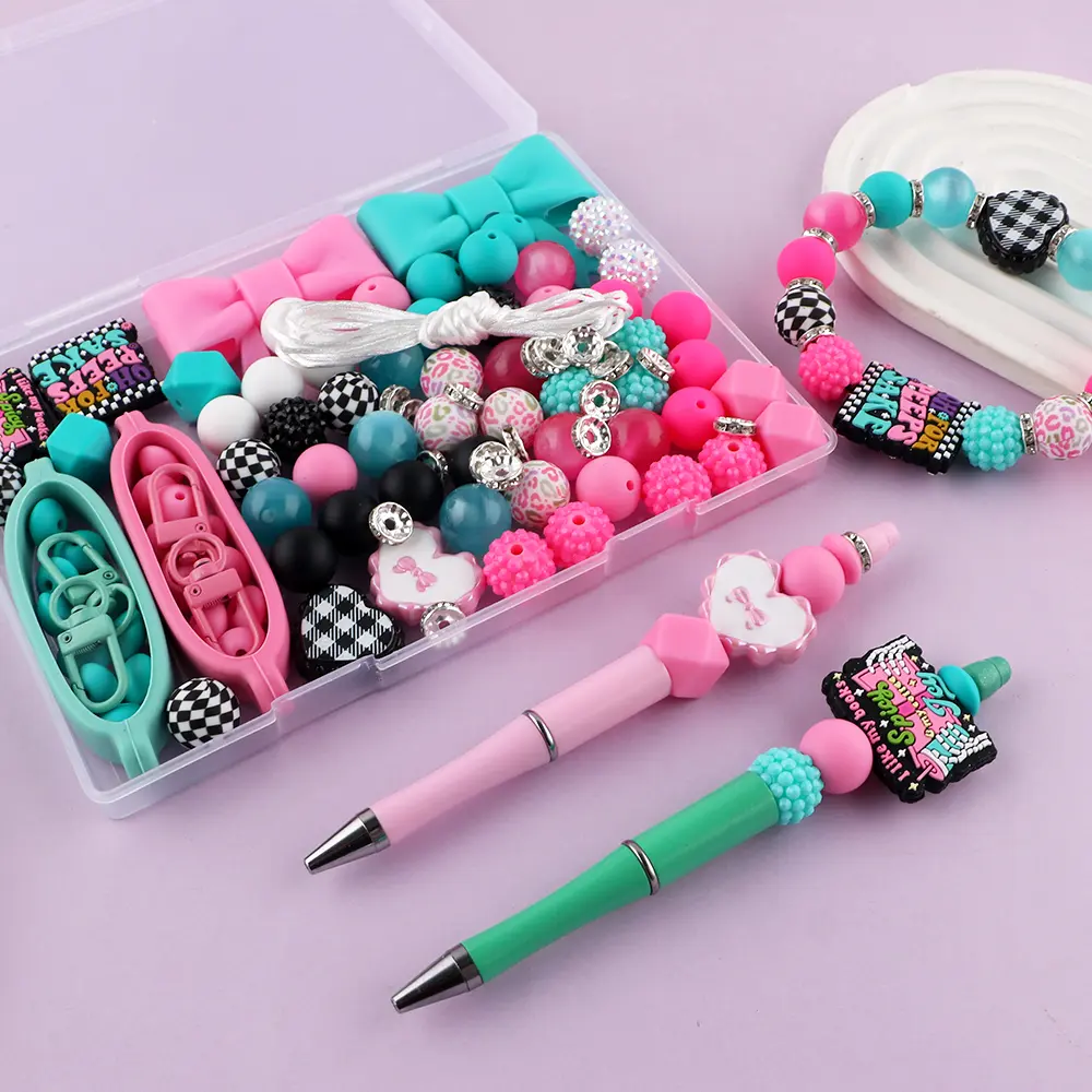 105pcs/box Silicone Focal Beads Acrylic Bubble Gum Beads Silicone Cup Sleeve Bow Kit For Cup Decoration Keychain Making,Leopard Grid Print Silicone Round Beads,Cat Eye Acrylic Beads,Lentil Rhinestone Beads Set For Pens DIY Crafts DIY Beading Accessory