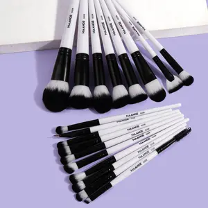 Professional Soft Makeup Brush Set, 18pcs/set Multifunctional Makeup Brushes for Liquid Foundation, Powder, Blush, Concealer, Eyeshadow, Makeup Tools for Women and Girls, Christmas Gift