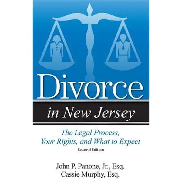 USED-Divorce in New Jersey: The Legal Process, Your Rights, and What to Expect by Murphy, Cassie (Paperback)