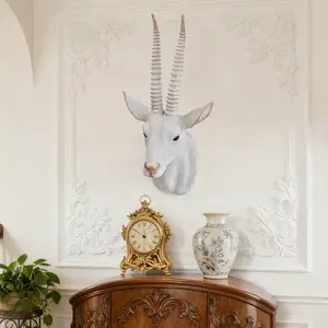 Retro deer and antelope head hanging decorations, wall mounted decor, wall resin animal head sculptures, ideal choices for indoor entrance hall backgrounds, KTV and fireplace atmosphere decoration, and home decoration
