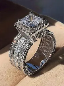 1 PC Elegant Cubic Zirconia Ring Solitaire Engagement Ring For Women For Wedding Engagement Party Jewelry Gift