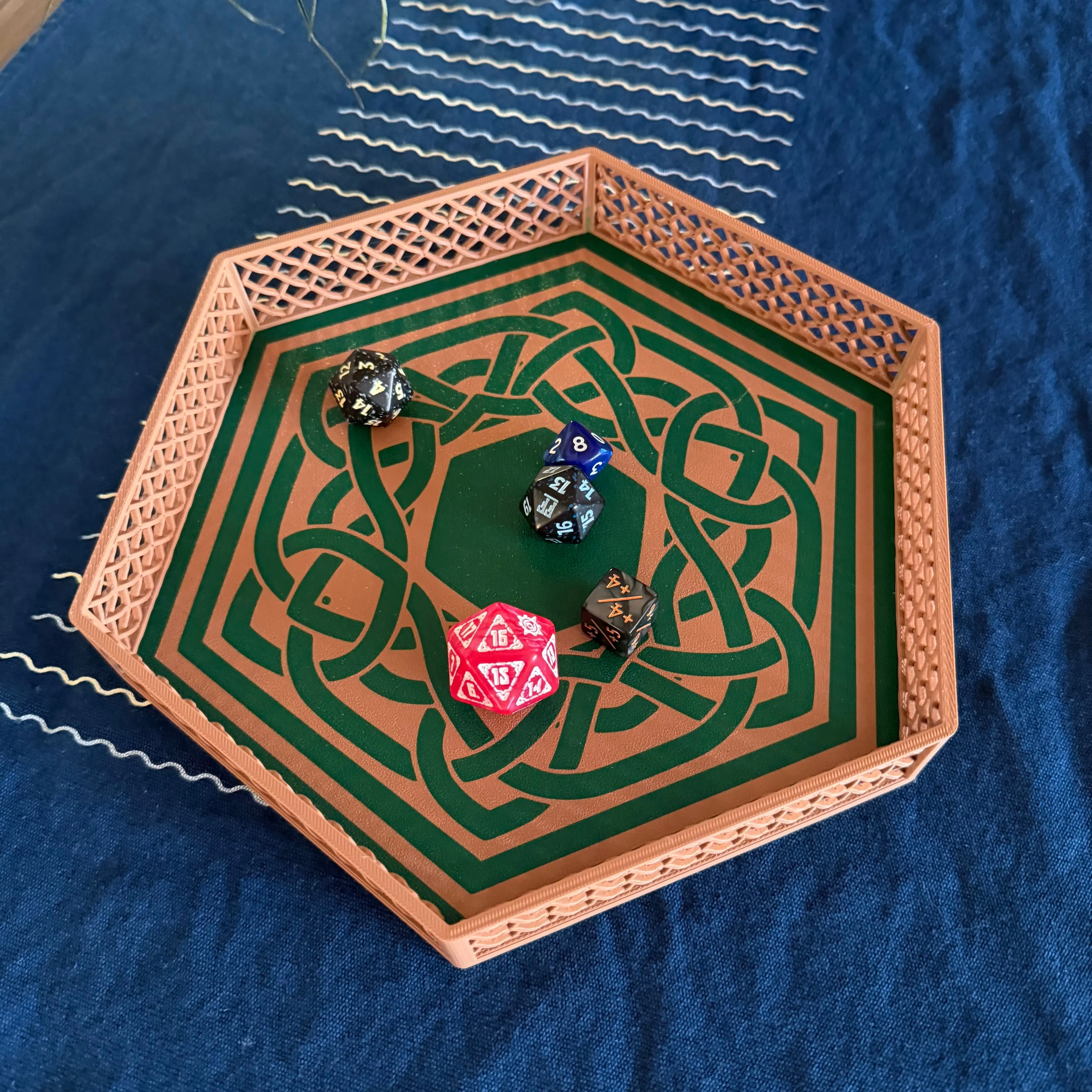 Celtic Knot Dice Tray - Hexagonal Dice Rolling Tray for D&D, MTG & Tabletop Games