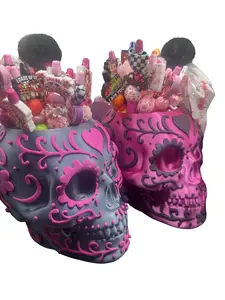 Sugar skull/ Dia de los muertos pen and pencil holder. Home for your favorite pens