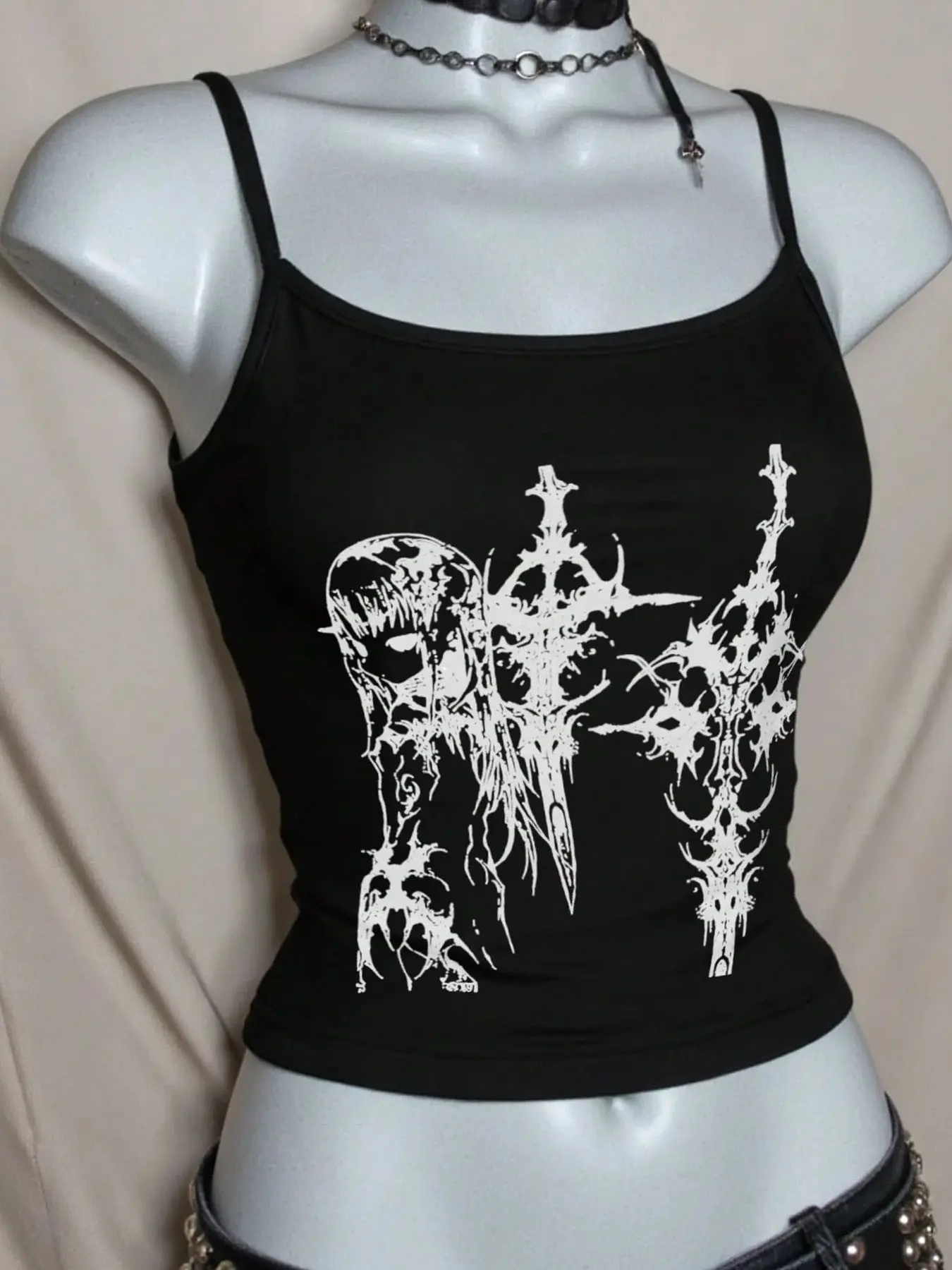 Women's Gothic Thin-strap Strappy Sleeveless Top, Y2K E-girl Punk Aesthetic Casual Streetwear Slim-fit Cropped Graphic Cami, Dark Academia Gothic Tank for Daily & Party Looks