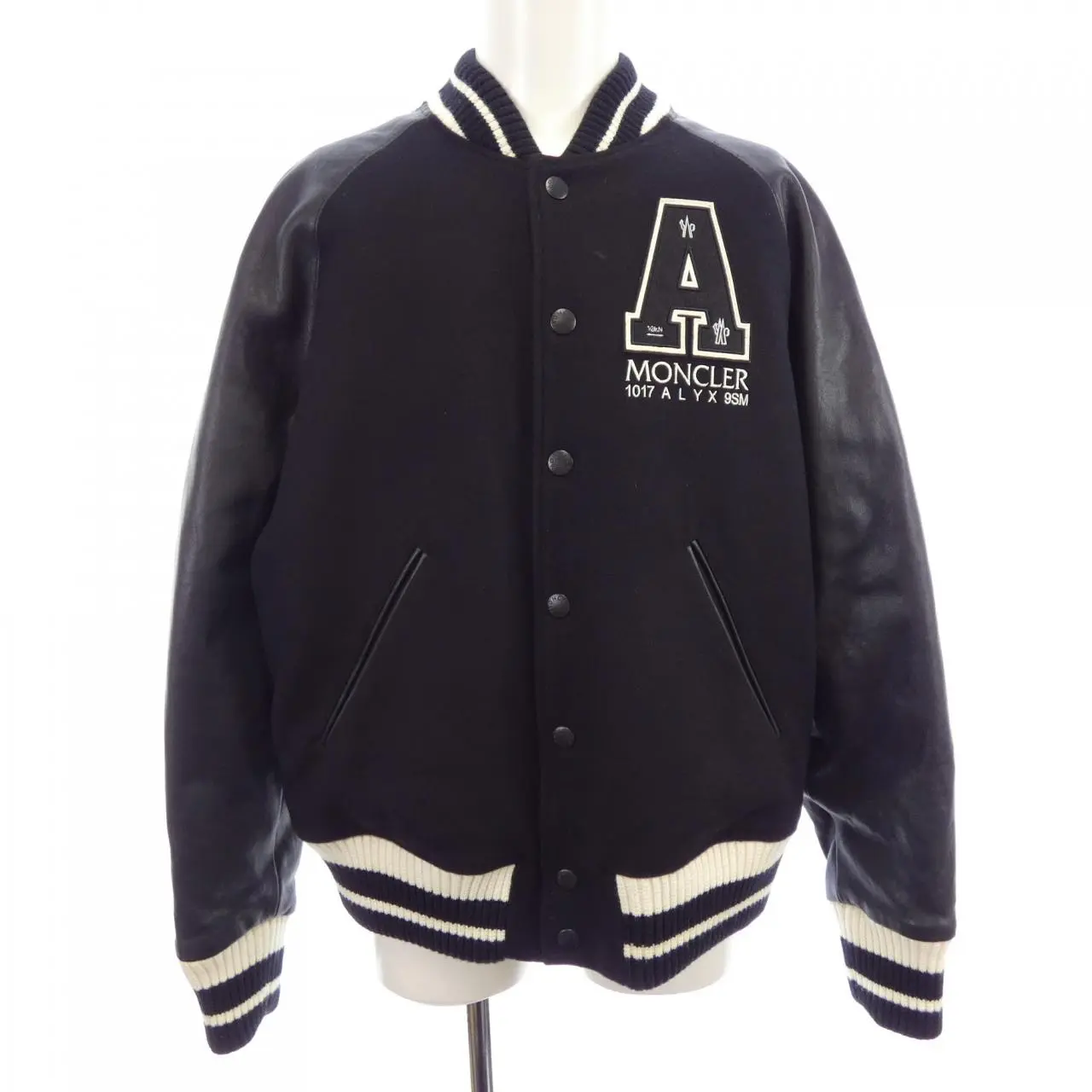 Pre-owned MONCLER Nylon Small Leather Goods Genius 1017 ALYX 9SM Ailanthus Down Jacket