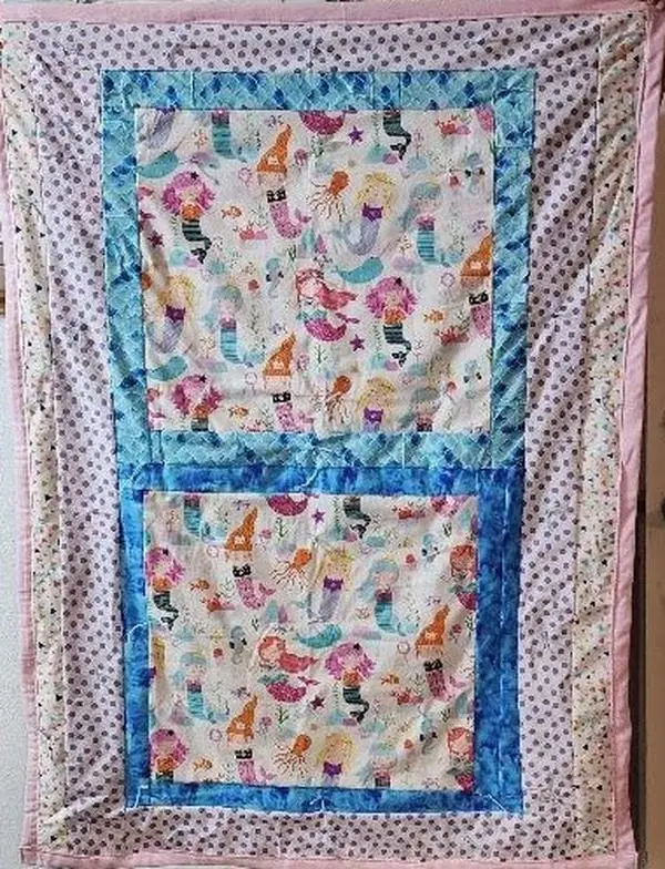 Mermaid 40 x 52 Lap Quilt Cotton