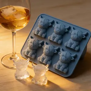 Mini Highland Cow Ice Cube Mold, Cute 3D Silicone Tray, Perfect for Chocolate, Candy, Jelly, Homemade Treats, Durable & Reusable