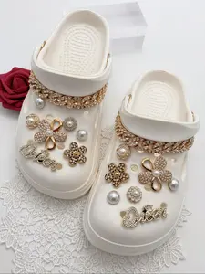 16 Piece Fashion Dual Flower Bling Shoe Charms, Queen Rhinestone Chain Hole Shoes Accessories, Abs Shoe Flowers for Sandals & Flip Flops Decor
