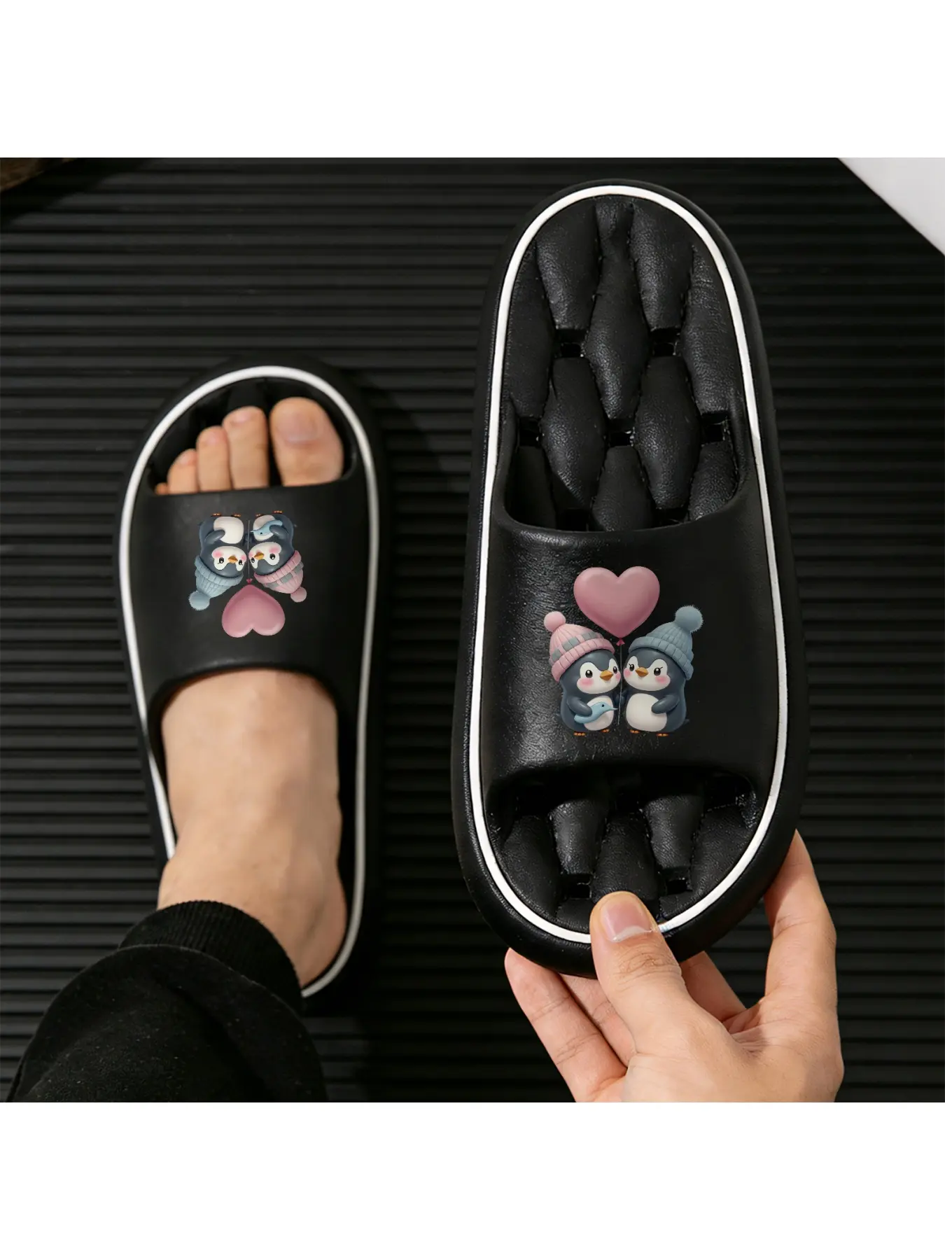 Cute Couple Penguin Slippers, Adorable Heart Cartoon Warm Slippers, Non-slip Soft Sole Closed Toe Slippers For Indoor And Outdoor, Autumn And Winter Knit Hat Penguin Print Slippers, Unisex Comforta