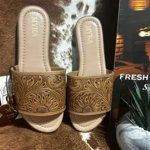 Coppu Western Sandals