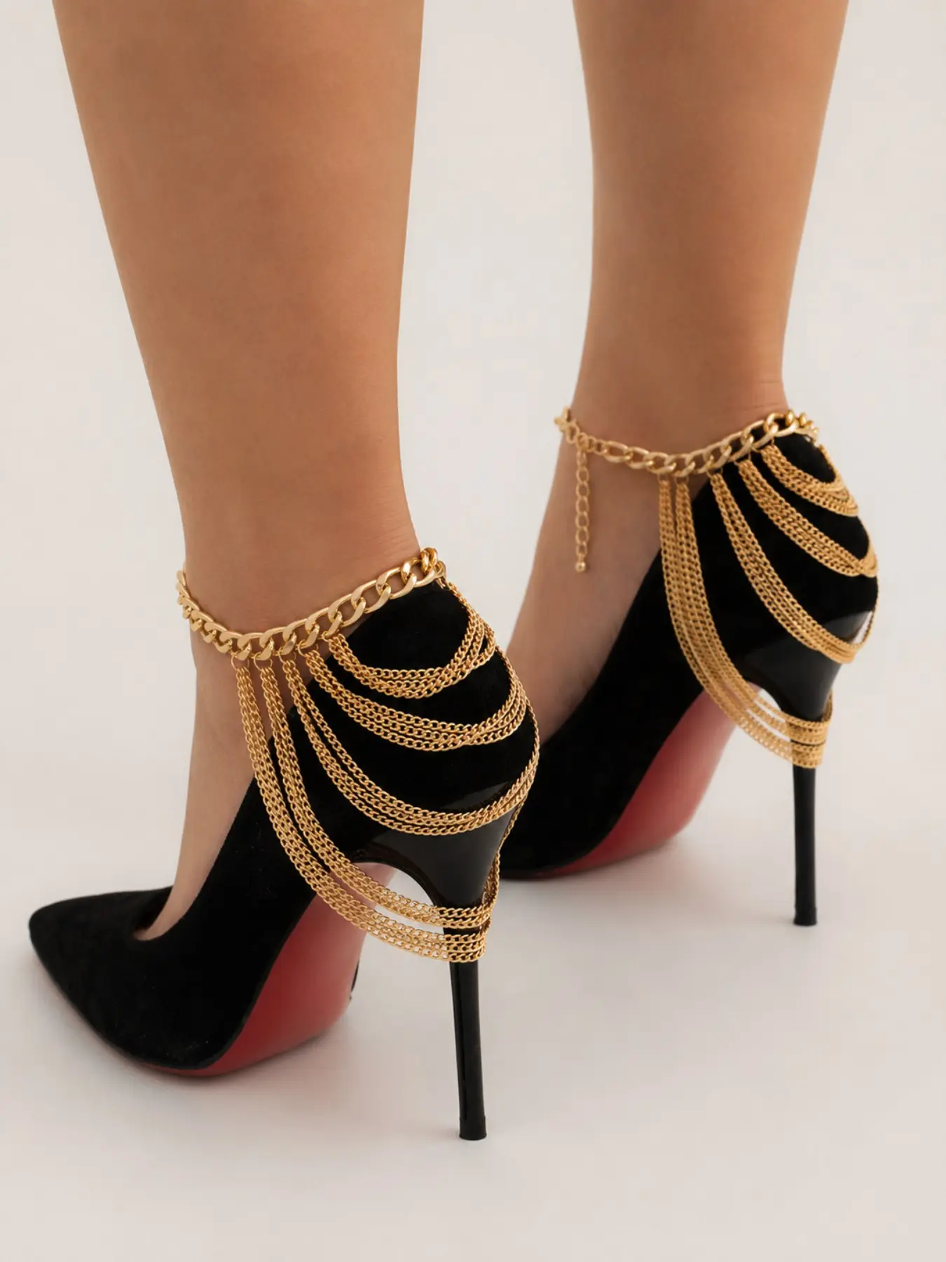 1 Pair Women Layered Tassel Shoe Ankle Chains, Metal Look High Heel Foot Jewelry Accessories in Gold Silver Black