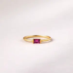 Baguette Birthstone Ring Gift, Birthstone Customized Ring, Dainty Birthstone Baguette Ring, Birthday Gemstone Ring, Birthstone Keepsake Ring