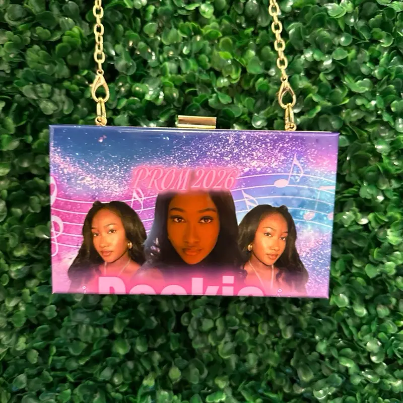 Custom Acrylic Purse| Personalized Transparent Purse For All Occasions