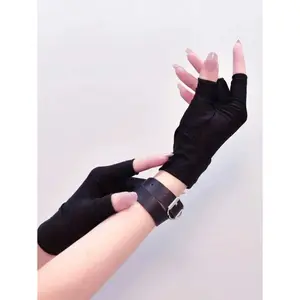 ROMWE Women's Polyester Plain Casual Gothic Fingerless Short Gloves - Grunge Punk, Y2k Style