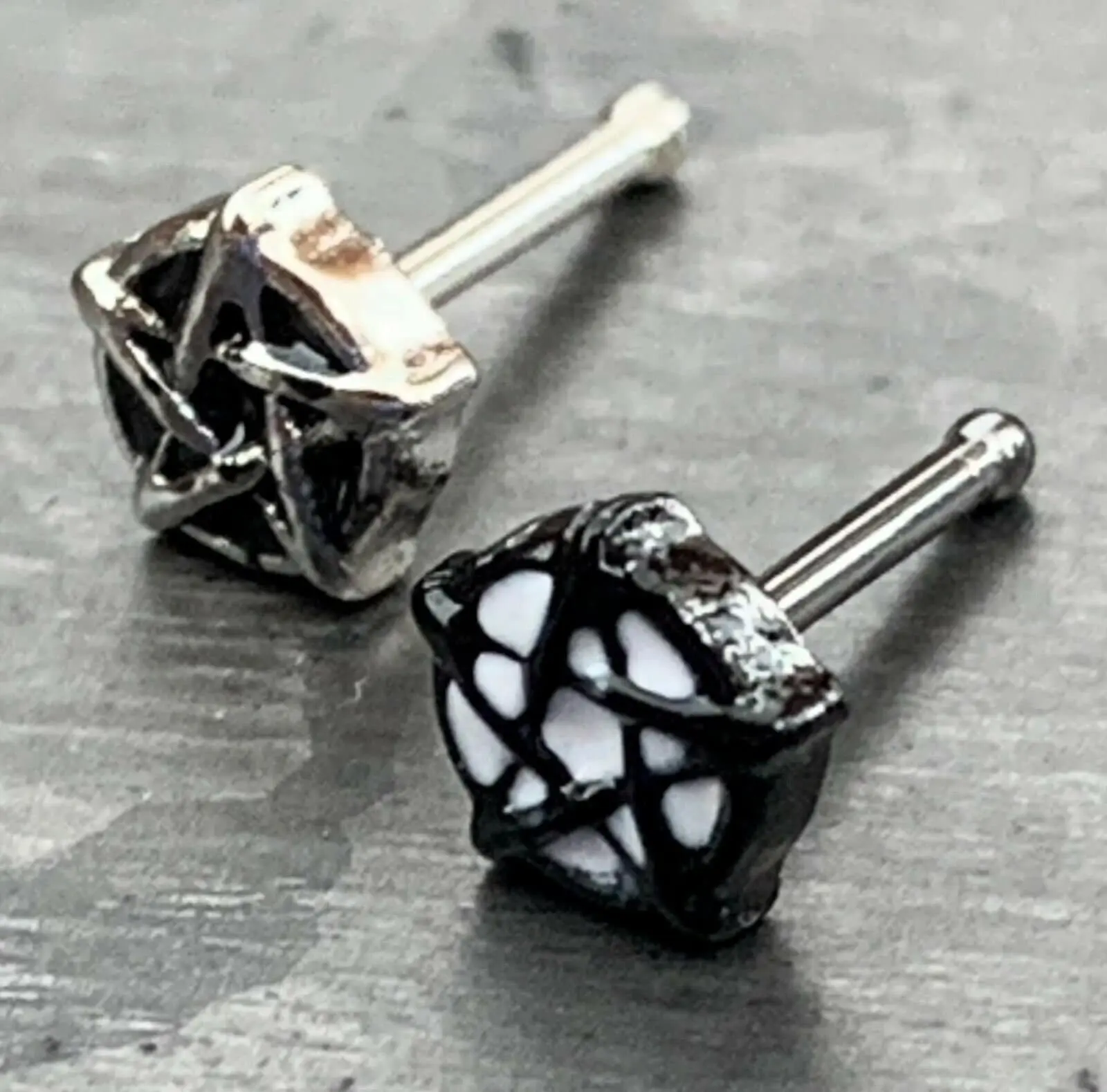 1 Piece Unique Pentagram Stainless Steel Nose Stud Ring - 20g - Black or Silver!