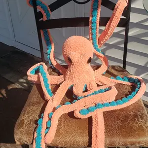 Crochet Octopus Plushie - Amigurumi