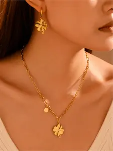 1 set of lucky clover necklace earrings set made of stainless steel plated with 18K gold, will not fade. Lucky gifts for Valentine's Day, Mother's Day, May Day, and Nurses' Day, suitable for gatherings and party events