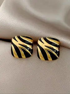Elegant Gold Zebra Print Geometric Earrings, Vintage Square Shape, Luxurious French Style, Fashionable Women's Jewelry, Lightweight Earring, Stud Earrings Jewelry, Animal Print Earrings