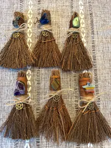 Besoms Cinnamon Brooms 6”