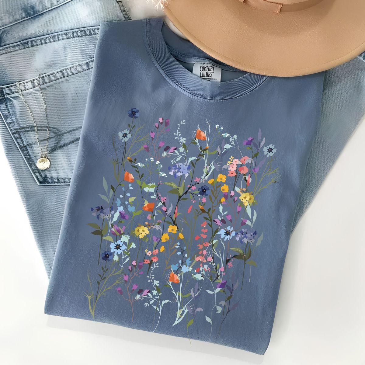 Botanical Floral Tee, Wildflowers Tee, Comfort Colors Vintage Pressed Flowers T Shirt, Boho Cottagecore T Shirt, Gift For Gardener, Trendy Summer Tee, Unisex Casual Graphic T-Shirts