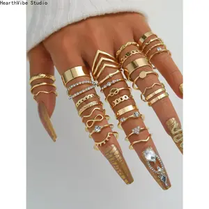 30Pcs/45Pcs Rhinestone Decorated Ring Set for Women, Trendy Stackable Gold Crystal Finger Rings, Unique Elegant Casual Jewelry Gift for Girls Daily