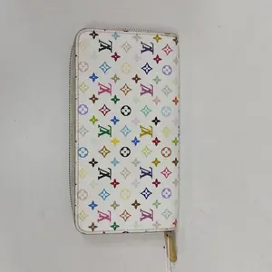 Pre-owned Louis Vuitton canvas Small Leather Goods Zippy Wallet in White Multicolor Monogram XP01646