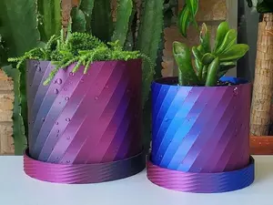 Handcrafted Twisted Geometric Indoor Plant Pot with Tray Custom, Unique 3D Printed Flower Pot, Planter Home Decor, Home Decor