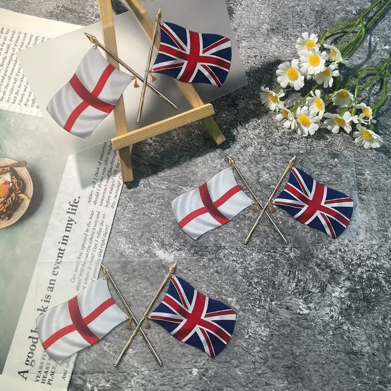 3PCS  Mini British Flag Car Decal Stickers Are Waterproof  Sun-protected  Durable  Suitable for Motorcycle Helmets  Car Fuel Tank Caps  Laptops  Retro British Style  Fashionable and Personalized Decorative Stickers