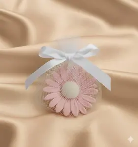 SINGLE FLOWER HANDMADE CANDLES