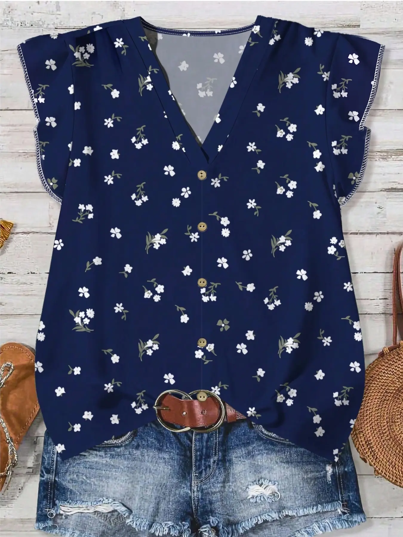 Boho Style Women's Shirt, Boho Chic Blouse, Blue V-Neck Regular Top, Flower Print Top, Floral Print Ruffled Sleeves, Summer Fashion, Casual, Loose-Fitting, Ladies' Clothing, Blouse Shirts, Womenswear
