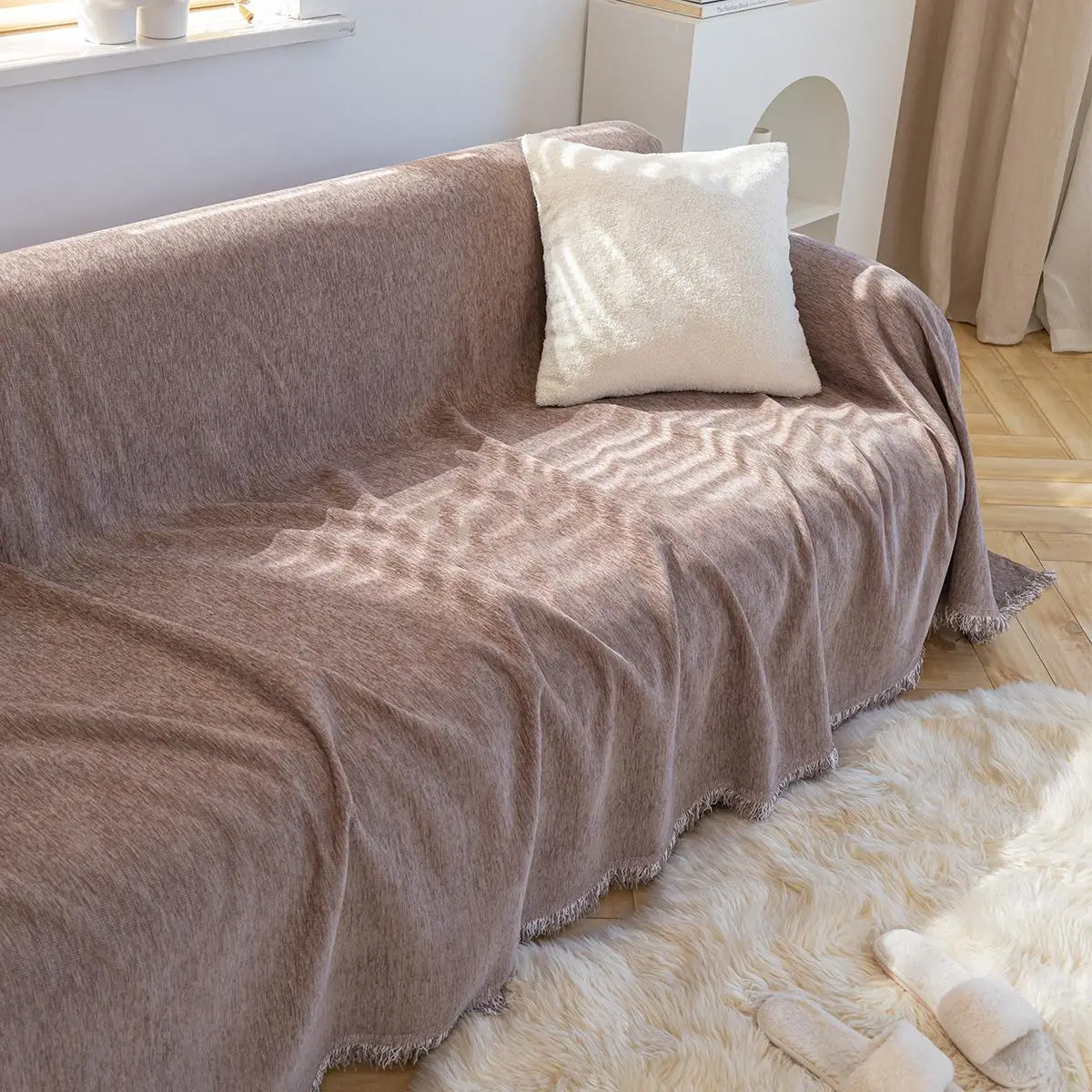 Solid Color Minimalist Sofa Cover, 1 Count Soft & Comfortable Sofa Protective Cover, Plain Sofa Protector for Home Living Room, Cozy Room Accessories,