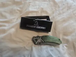 THE HULK POCKET KNIFE