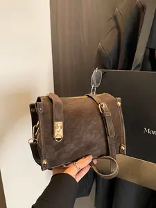 1pc Stylish, minimalist, casual, retro solid-color shoulder bag—perfect for daily commutes, shopping, dates, or gifts. A versatile must-have for women.