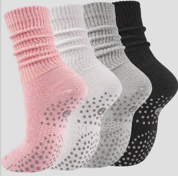 4 Pairs Non-Slip Grip Socks for Women, Slouchy Crew Socks with Grips, Cushioned Athletic Socks for Yoga Pilates Barre Ballet Hospital & Home