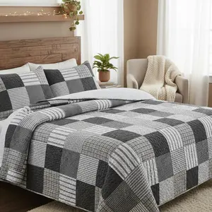 GREAGLE Quilt Set Queen Size, 3 Pieces Bedspread Coverlet Plaid Patchwork Quilt Farmhouse Queen Size Comforter Set Lightweight Bedding with 2 Pillow Covers Shams for All Season Gray Brown White cozy sheets