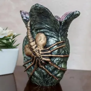 Alien Facehugger Egg Pen Holder, Pen Stand, Office Desk Organizer, Office Decor, Home Decor, Desktop Crafts, Sculpture Decoration, Desk Accessories