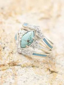 Women Hollow Turquoise Ring With Delicate Rhinestone Engagement Wedding Rings Anniversary Birthday Gift Jewelry