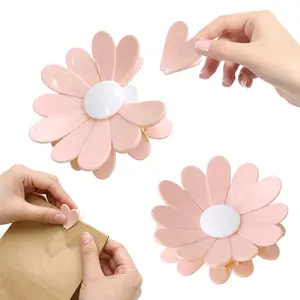 Magnetic Chip Clips, Bag Clips with Air Tight Seal for Food Storage, Magnetic Clip for Fridge, Daisy Design Bag Clip for Food Storage, Home Decor, Snack Organization