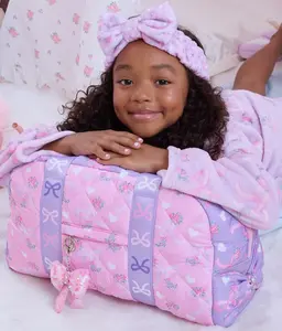 Quilted Ditsy Bow Print Medium Duffle Bag