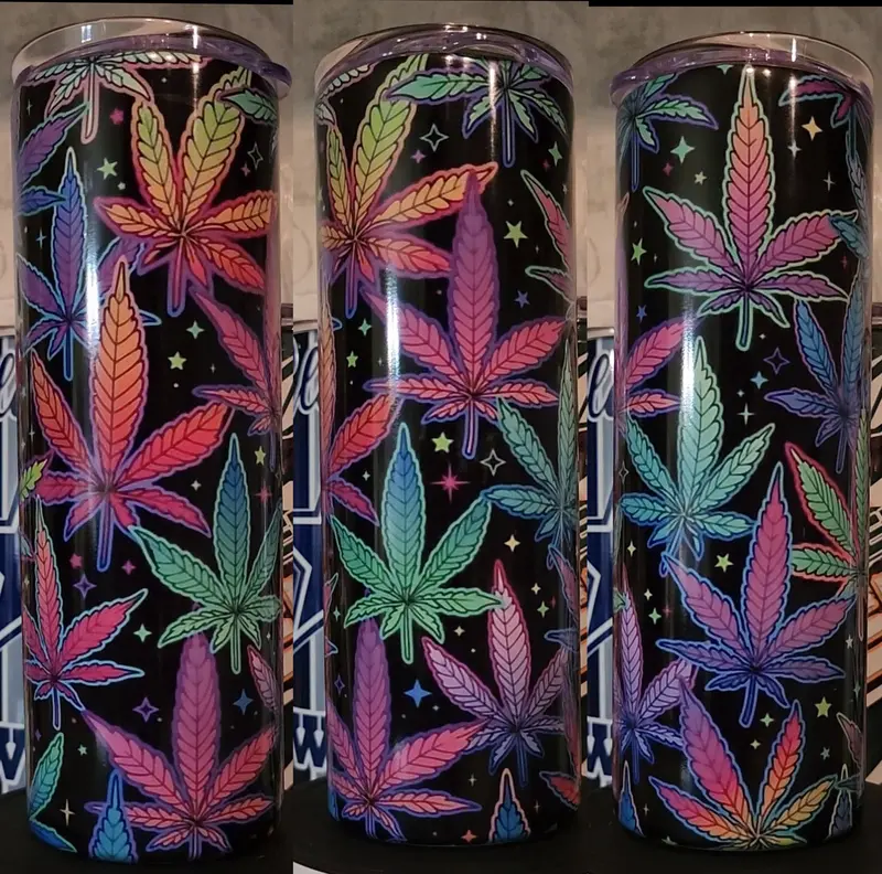 Neon Weed leaf glow in the dark 20oz
