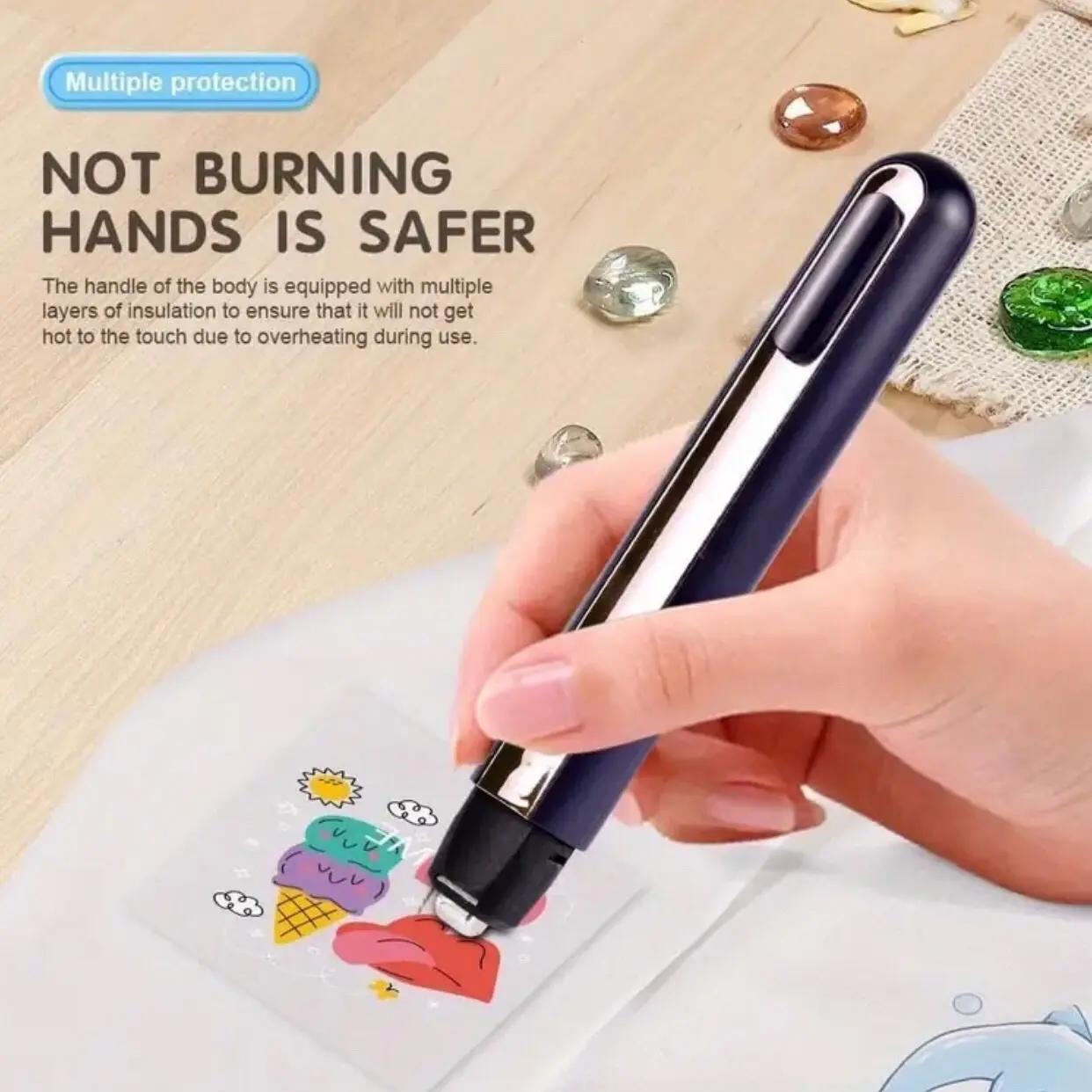 Mini handheld portable heat press